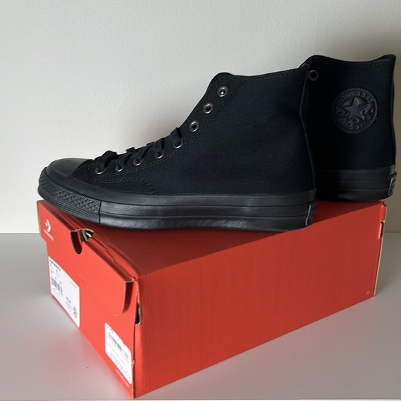 Converse Men's Black High-Top Sneakers Size 7 NIB - Picture 2 of 4